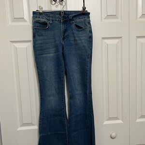 Classic Women's Flare Jeans in Dark Blue Denim
